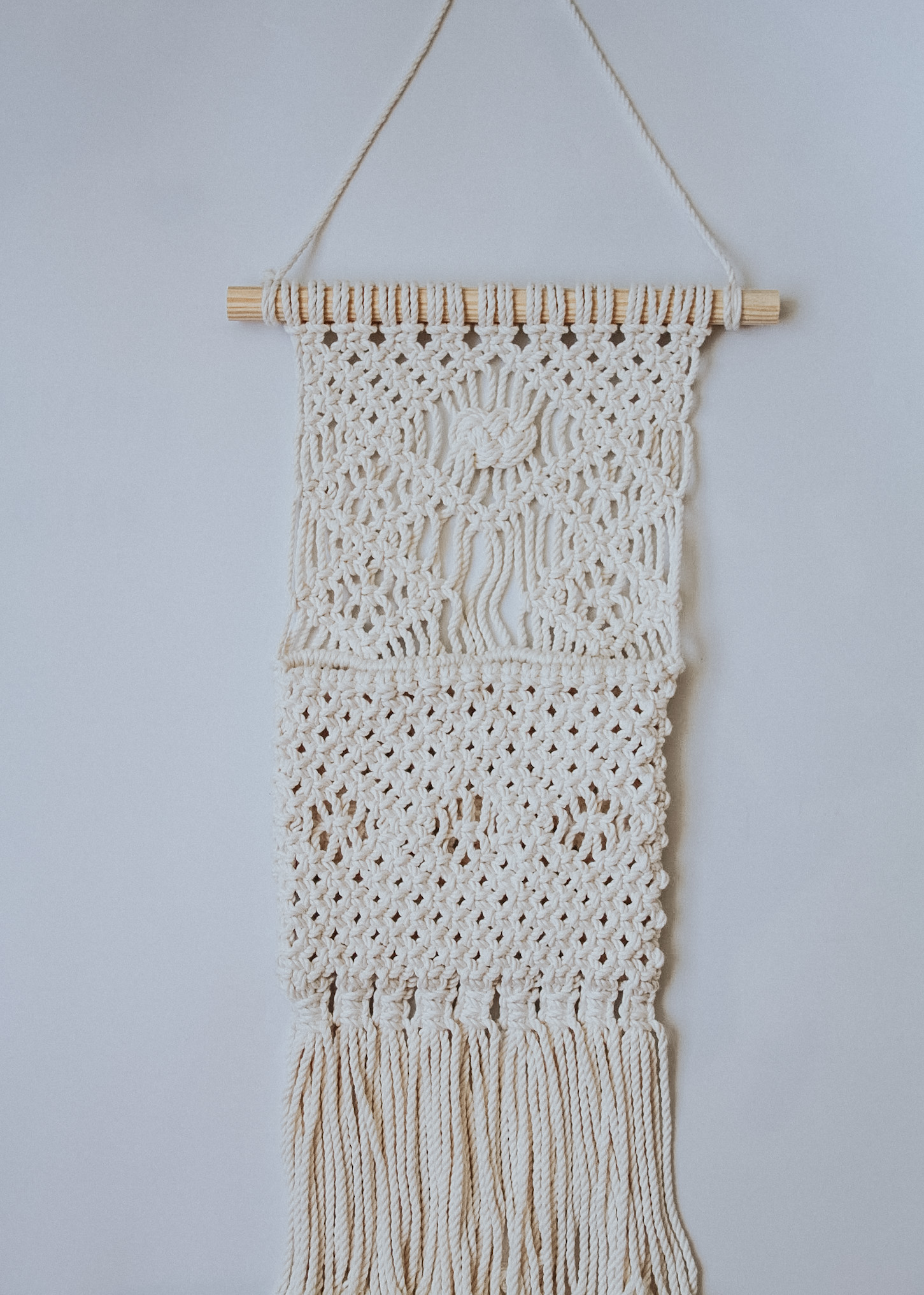 Túi Macrame treo tường tiện lợi TTM03- Đựng đồ tiện dụng, lưu trữ đa năng, trang trí phòng khách, phòng ngủ, quà tặng sinh nhật, tân gia ( Trang trí nhà cửa)