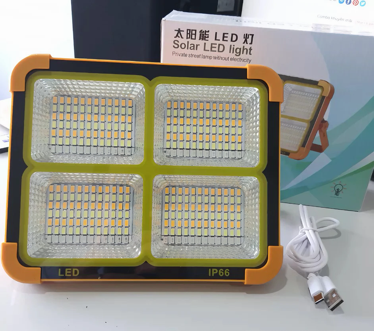 Đèn pha năng lượng mặt trời KG316 led siêu sáng và 5 chế độ có cổng Usb dùng làm sạc dự phòng, chống nước IP 100w- Hàng chính hãng