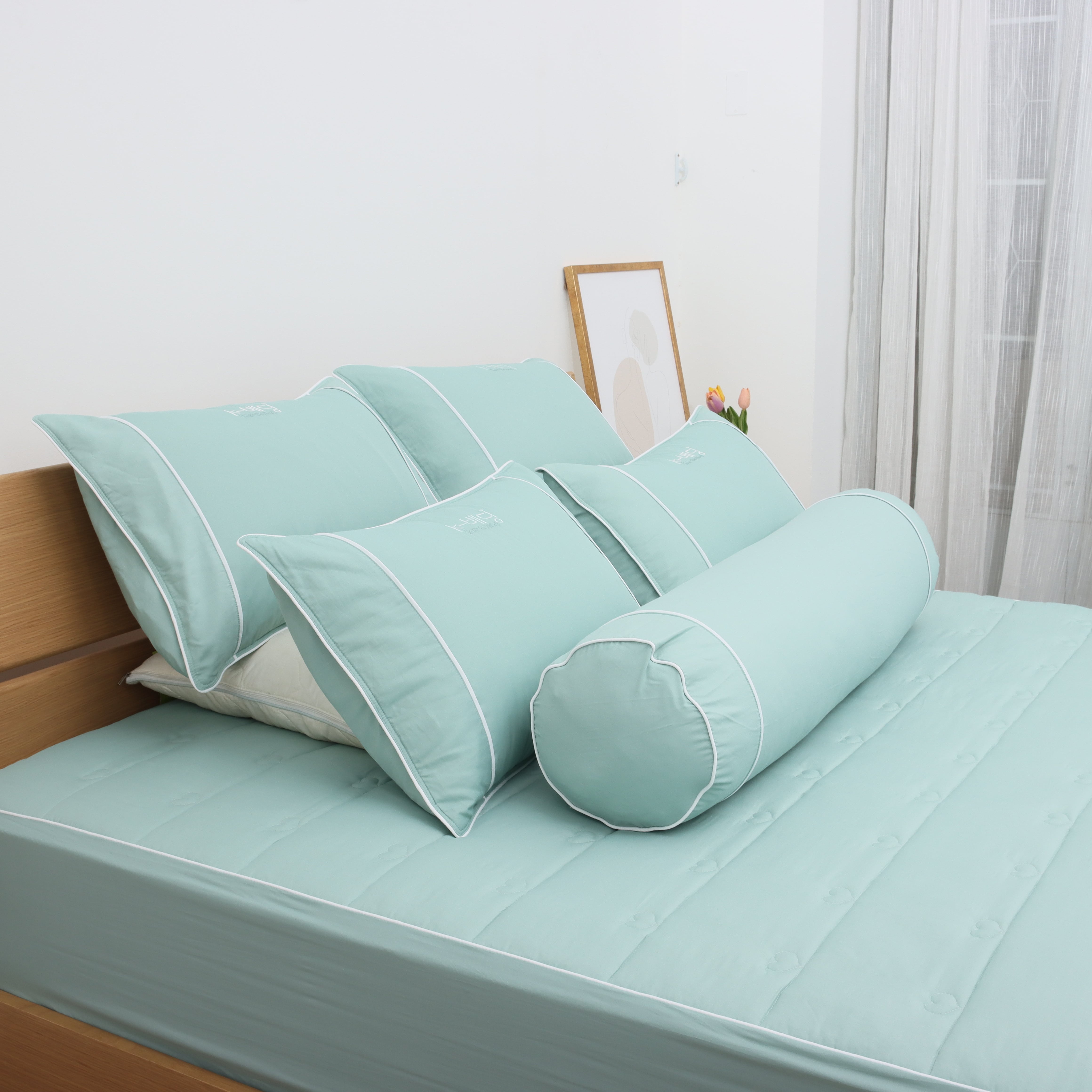 Bộ ga giường chần bông K-Bedding by Everon KNTS chất vải Ice-tencel thoáng mát, kháng khuẩn