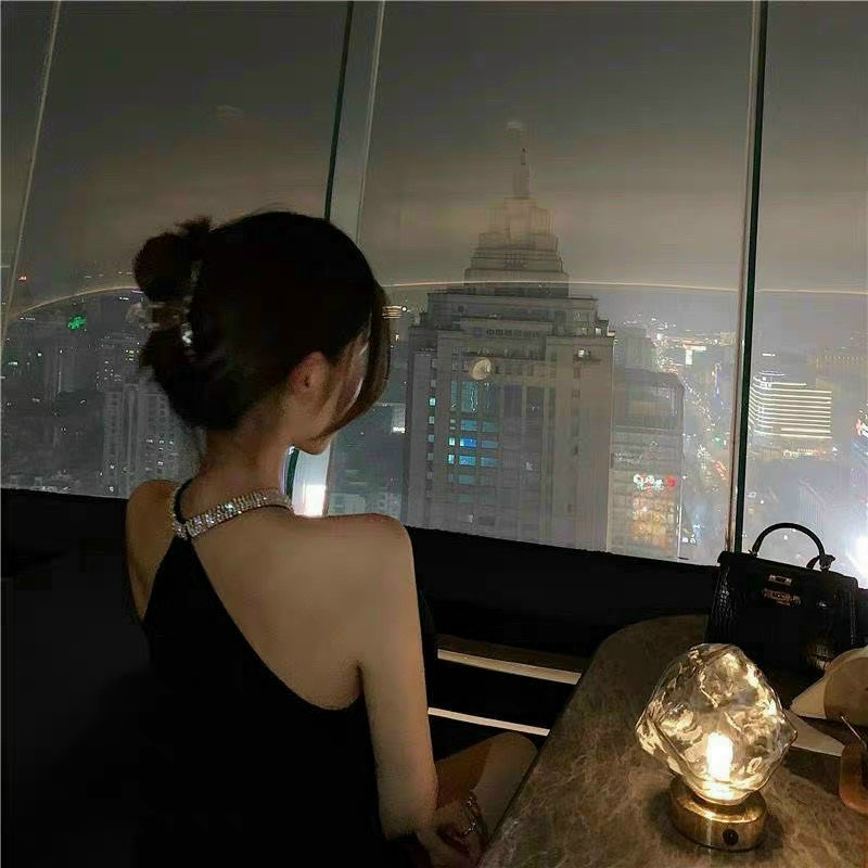 ĐẦM CỔ YẾM ĐÍNH HẠT