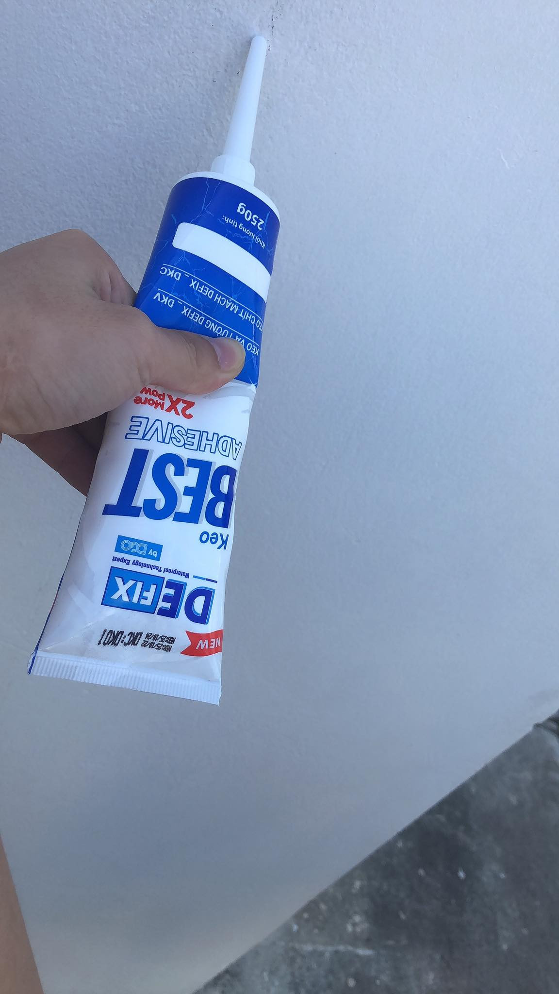 Keo vá tường