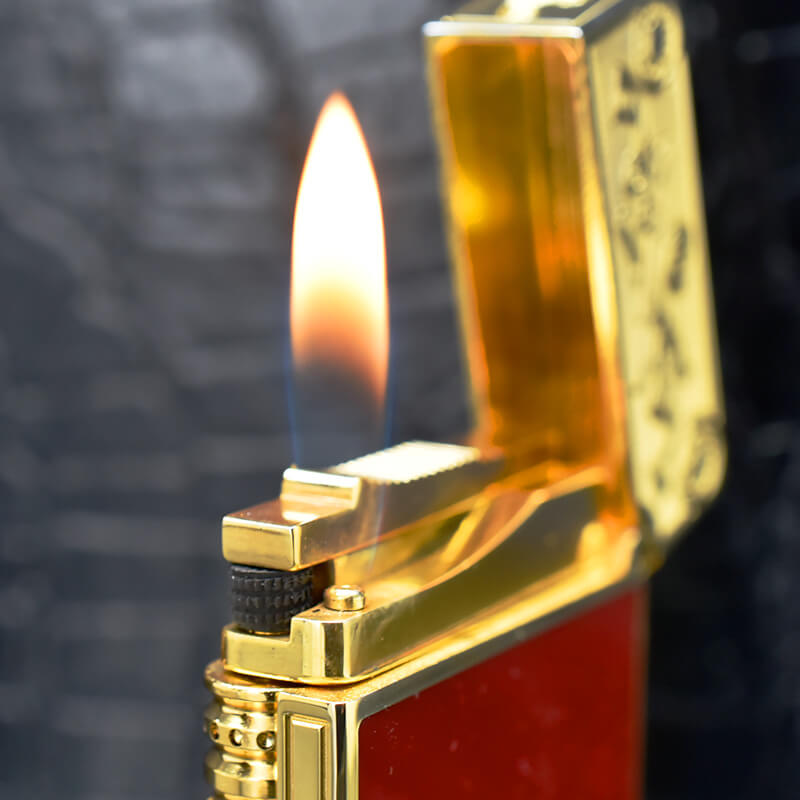 Hộp Quẹt Bật Lửa Gas Đá Điệp Viên 007 Lỗ Thủng Supper D200Đ/X Họa Tiết Hoa Văn Cách Điệu Ở Phần Nắp