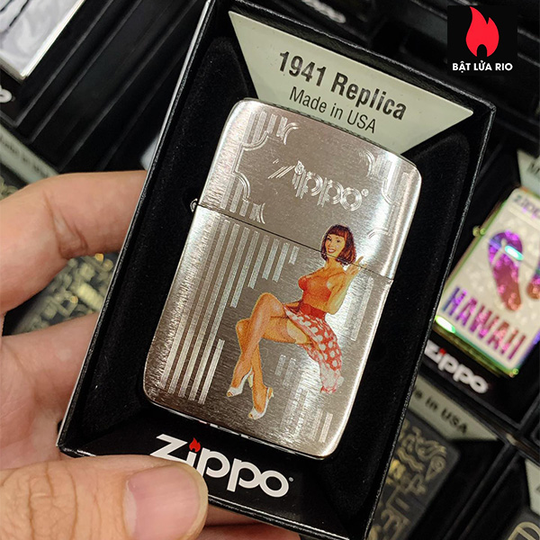 Bật Lửa Zippo Girl 1941 Replica Brush Chrome