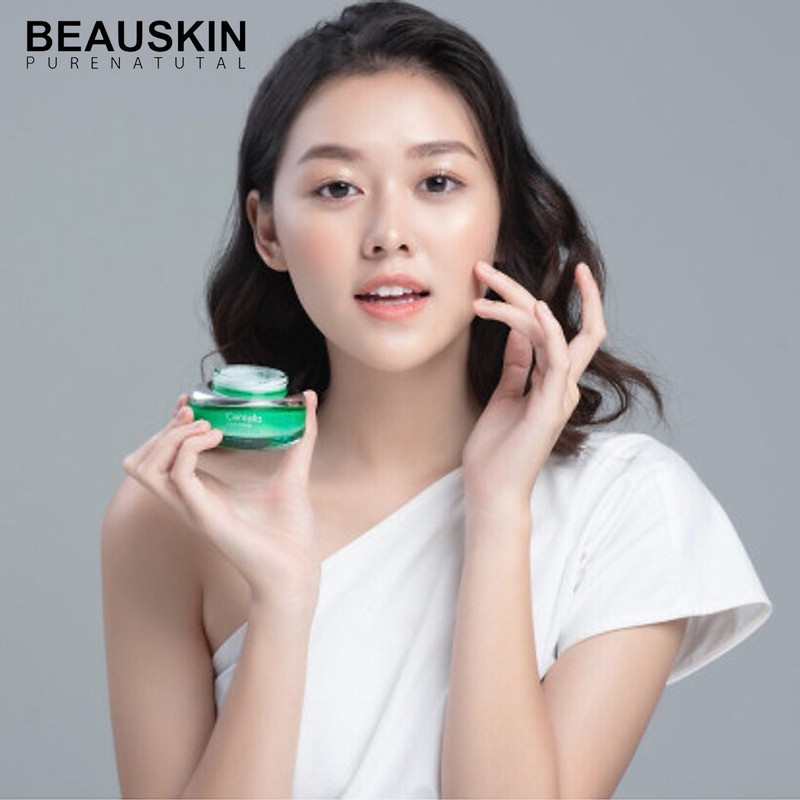 Kem dưỡng chống lão hóa Beauskin Centella Cica Cream Hàn Quốc 50ml + Móc khóa
