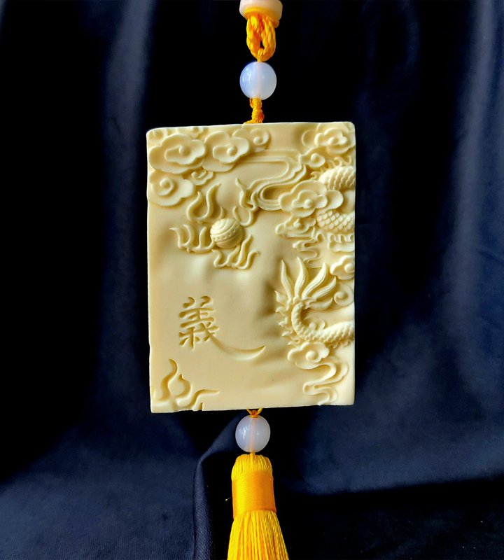 Dây treo phong thủy Quan công bằng Hạt Tagua - MV01