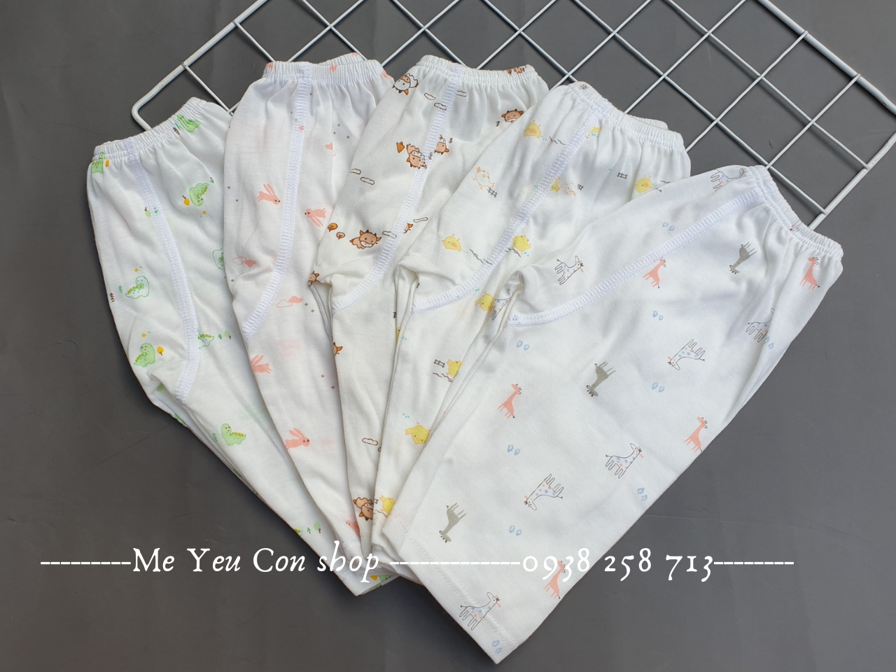 (3-9kg) Quần dài mặc bỉm họa tiết - chất thun cotton mềm mịn  - CÚN CON - KHỦNG LONG