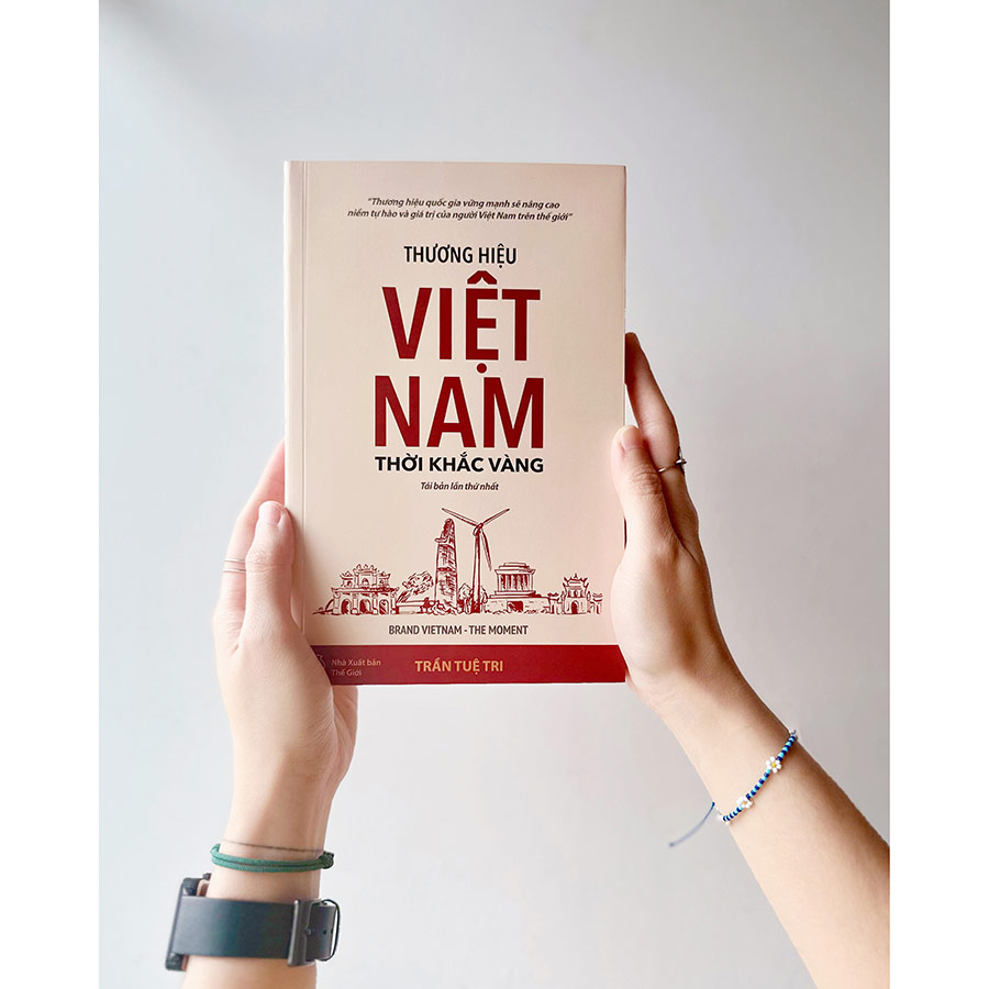 Thương hiệu Việt Nam - Thời khắc vàng (BRAND VIETNAM THE MOMENT) - Bìa Mềm