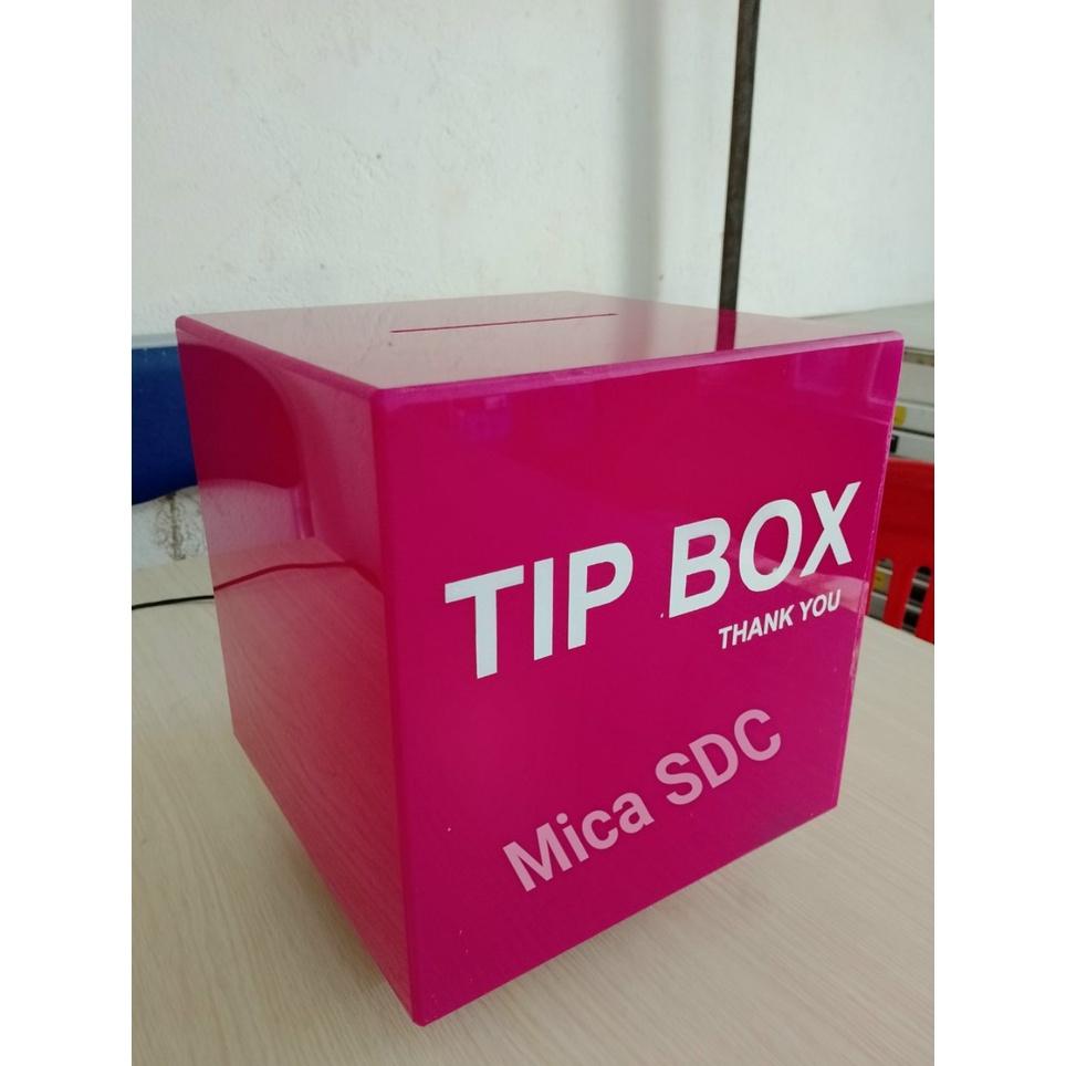 Hộp Đựng Tiê`n Tip - TIP BOX bằng mica có ổ khóa