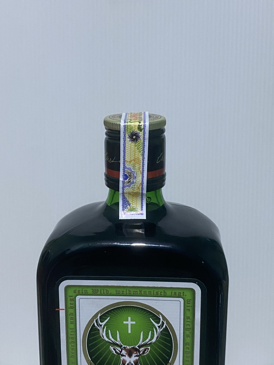 Rượu thảo mộc jagermeister 700ml 35% xuất xứ Đức