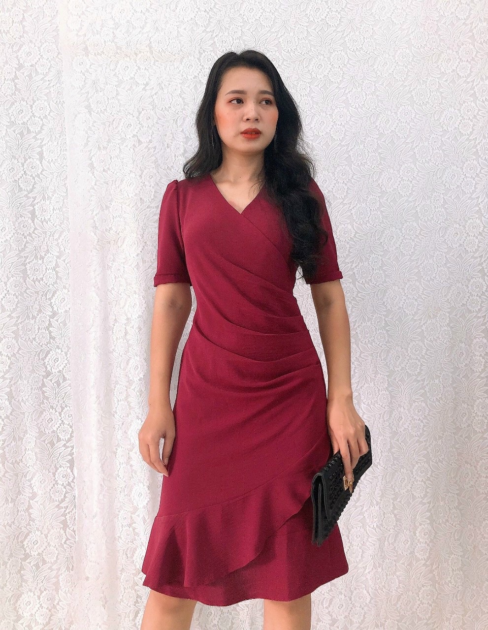 Đầm ôm cổ đắp chéo, xếp ly eo, bèo lai tôn dáng S&amp;M GR195- Hình thật do shop chụp