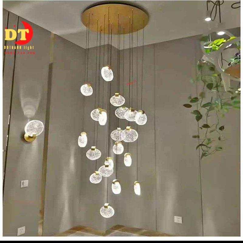 Đèn thả cầu thang thông tầng cao cấp phong cách hiện đại HTLQ 6