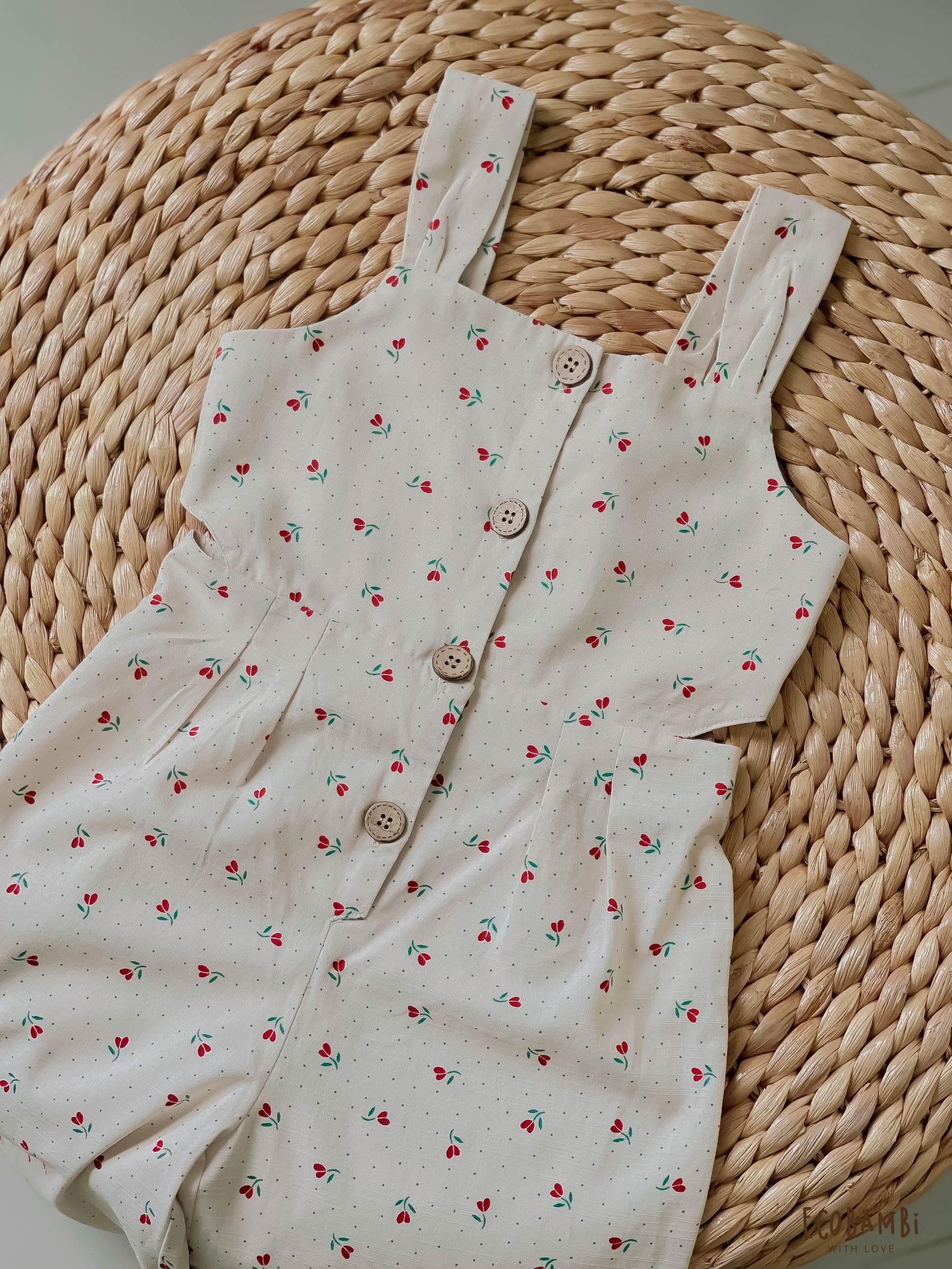 Jumpsuit khoét eo bé gái Cotton Linen ECOBAMBI