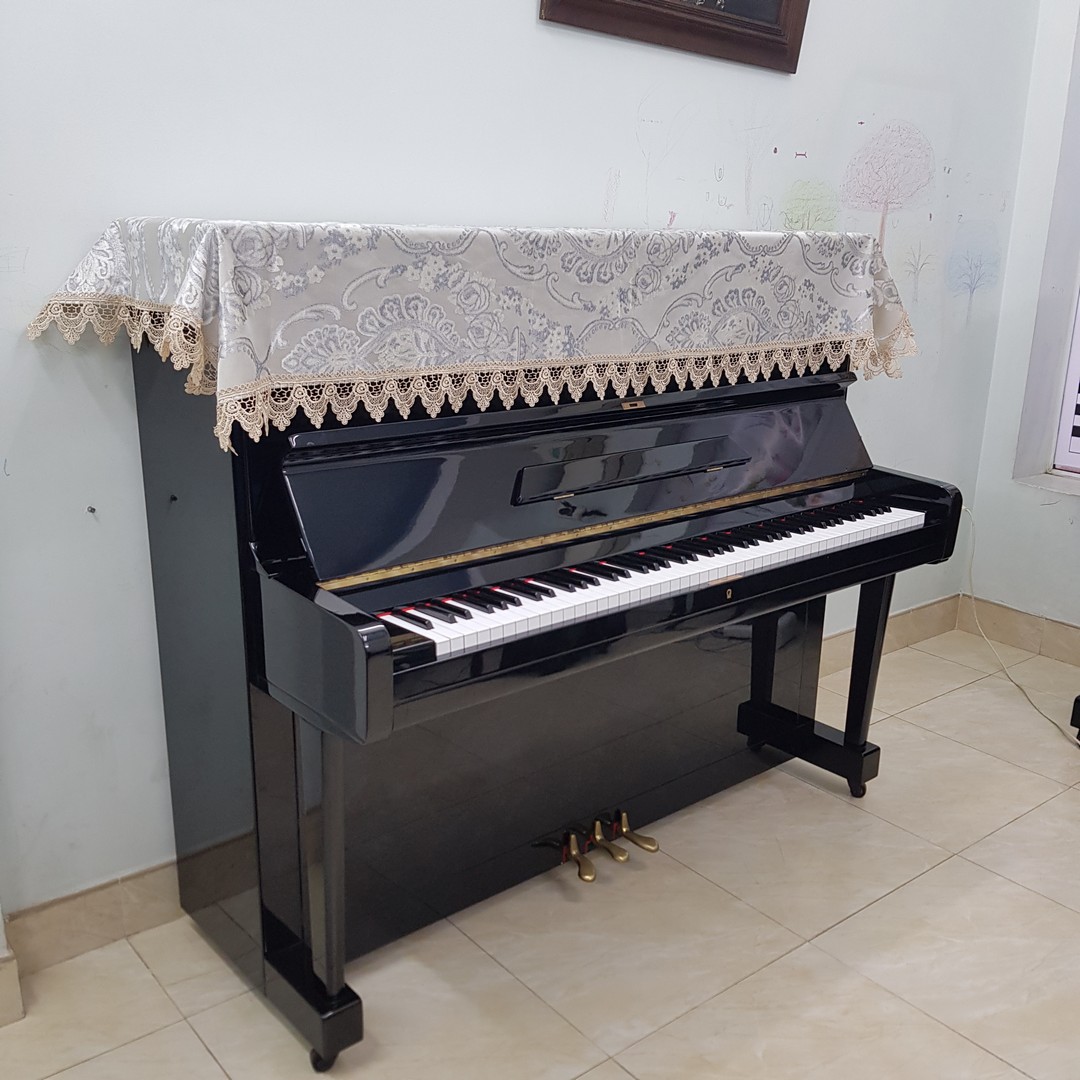 Khăn phủ đàn Piano mẫu hoa văn xám ren nâu