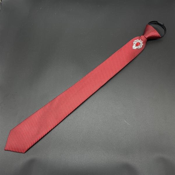 Cà vạt 6cm màu đỏ đô kẻ đơn giản thắt sẵn đính đá đỏ sang trọng