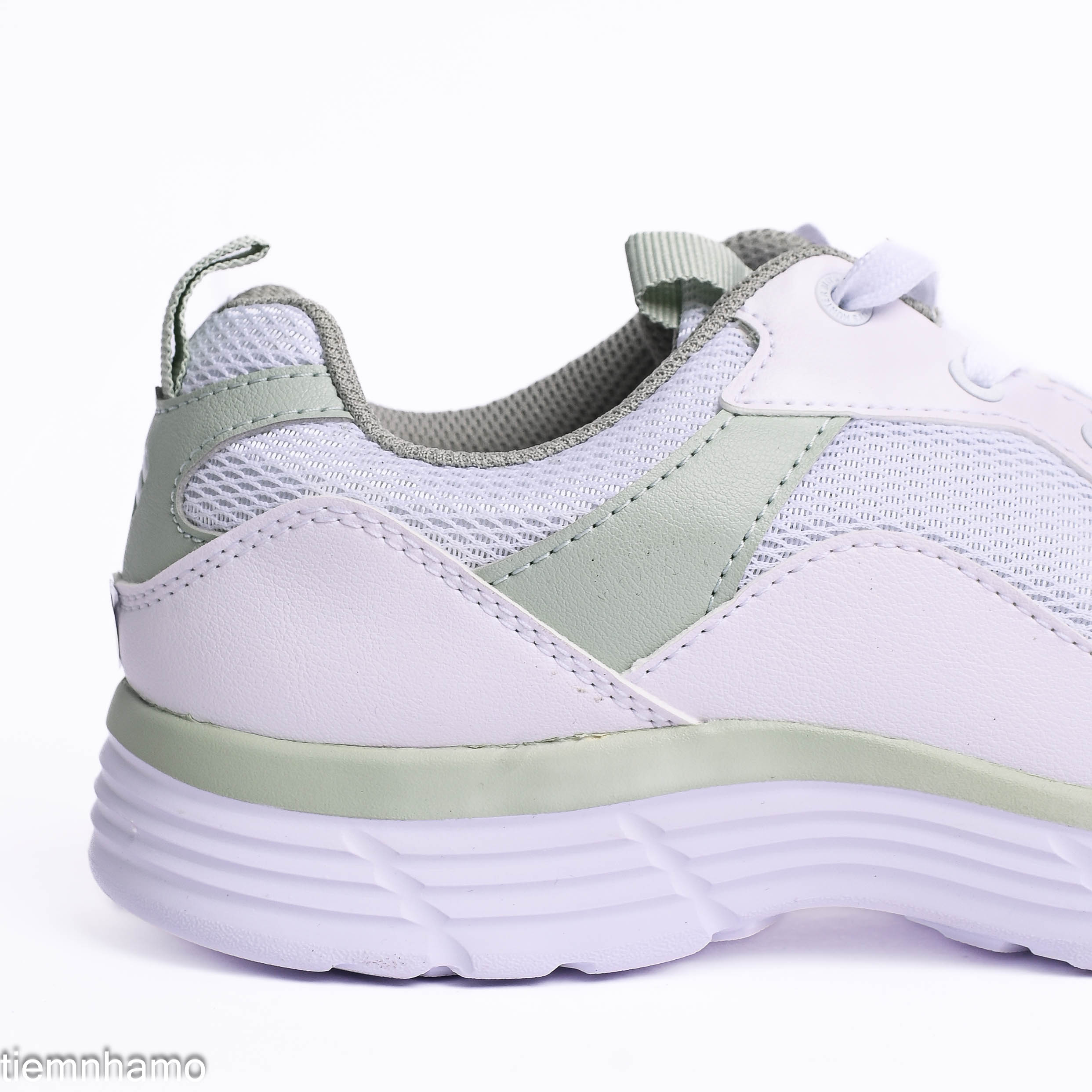 Giày thể thao Bitis nữ (35-40)