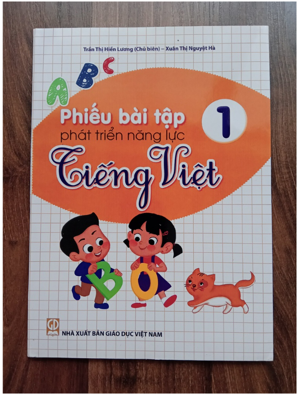 Sách - Phiếu bài tập phát triển năng lực Tiếng Việt lớp 1