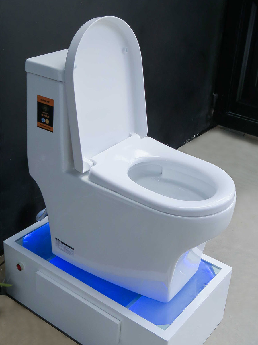 Bồn cầu 1 khối cao cấp tiêu chuẩn xuất Châu Âu, men Nano tuyết bóng sáng, nắp đóng siêu êm, 2 chế độ xả Eurolife EL-LUX 033