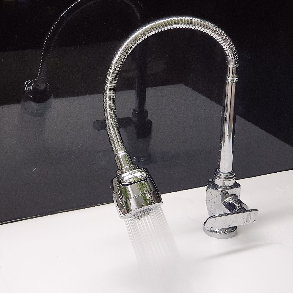 Vòi rửa chén lạnh cần lò xo Đồng mạ Chrome Eurolife EL-RC01