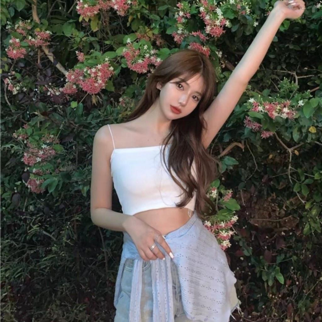 Áo crop top 2 dây bún basic chất bozip 2 màu đen trắng dễ mặc tôn dáng