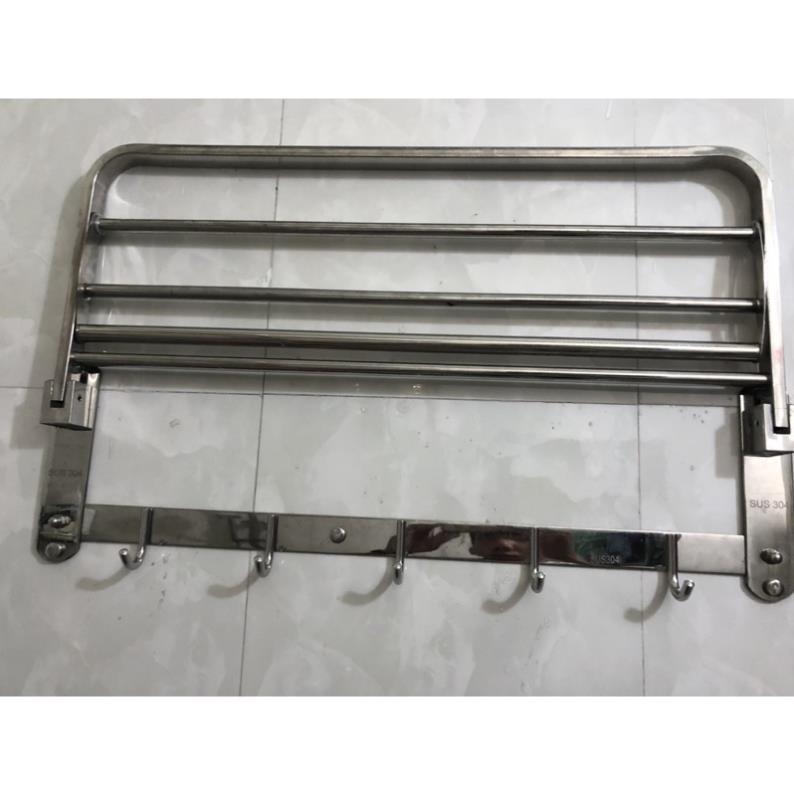 Vắt khăn dàn có móc treo quần áo inox 304 .