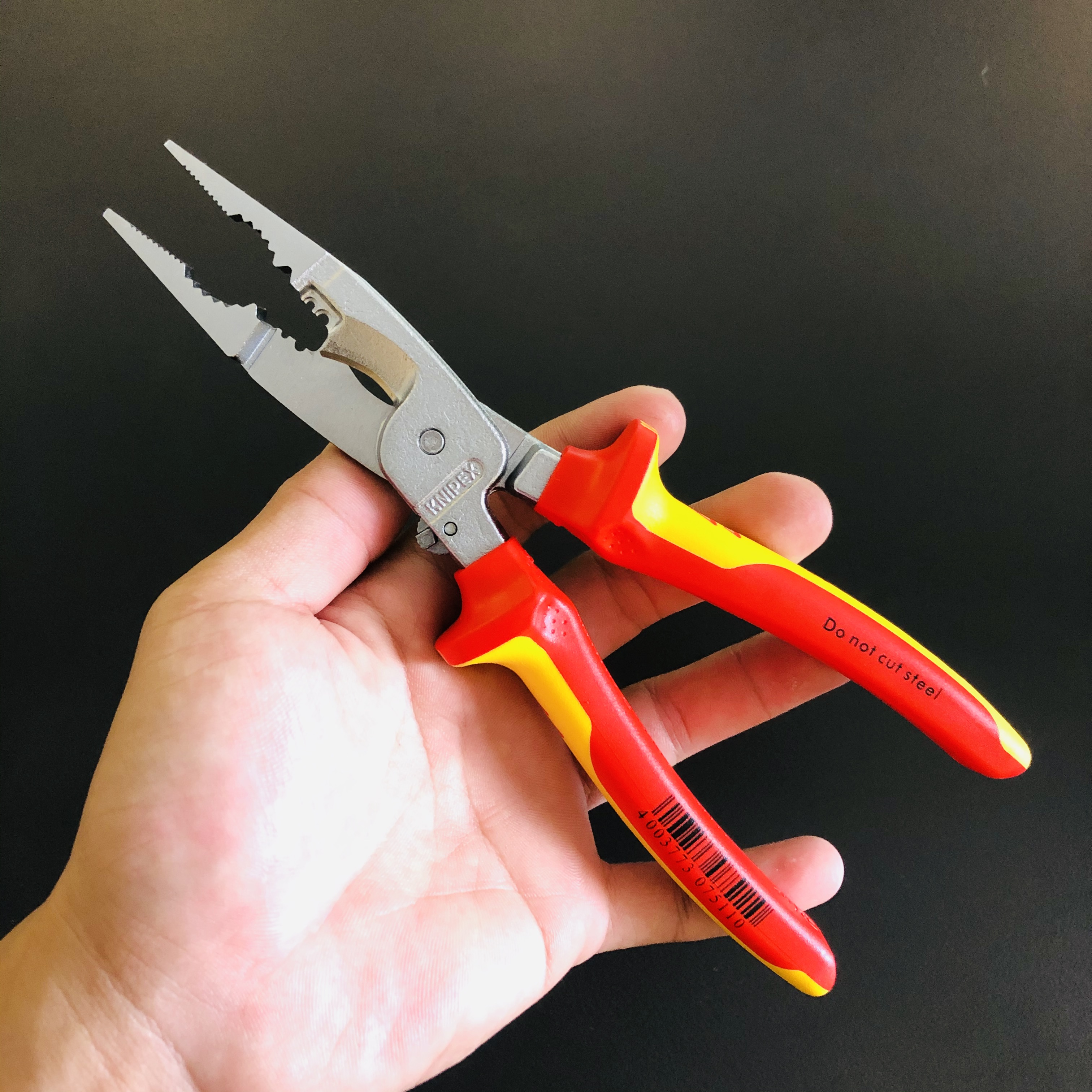 Kềm KNIPEX Lắp Điện Đa Năng 13 96 200