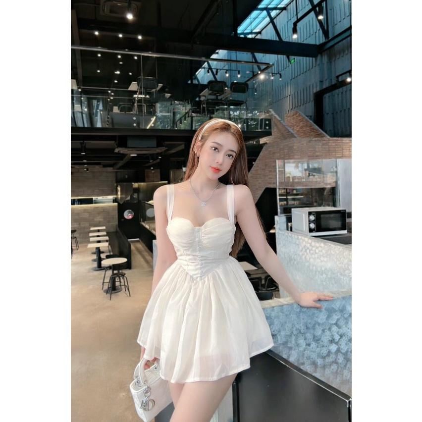VÁY ĐI CHƠI, VÁY DỰ TIỆC, VÁY CÚP NGỰC 2 DÂY DÁNG XÒE CÓ MÚT, CÓ LÓT QUẦN ĐÙI BÊN TRONG CỰC SEXY LUN Ạ