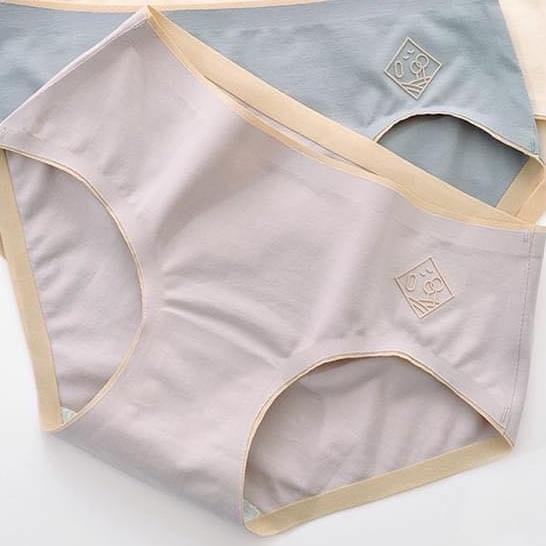 Quần lót nữ cotton kháng khuẩn không đường may thoáng mát - QLN06