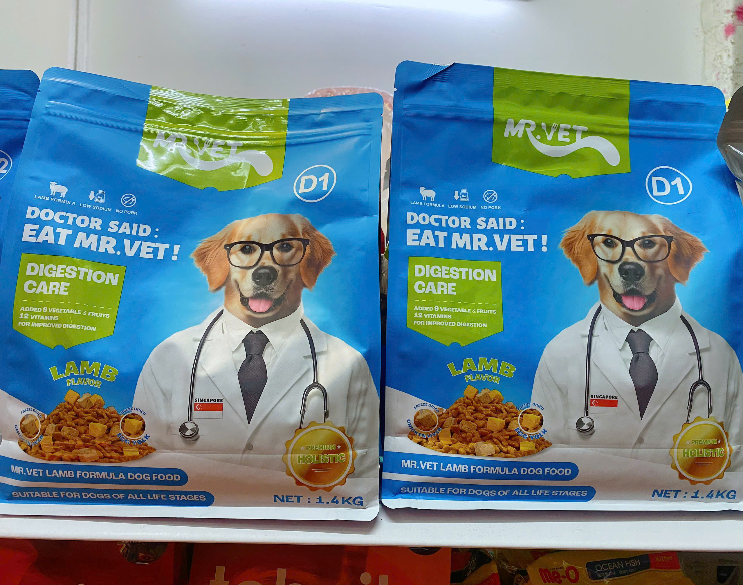 Gói Hạt 1.4kg Mr.Vet D1 cho Chó ở Mọi Lứa Tuổi - Chăm sóc hệ tiêu hóa toàn diện với Gan gà &amp; Lòng đỏ trứng sấy