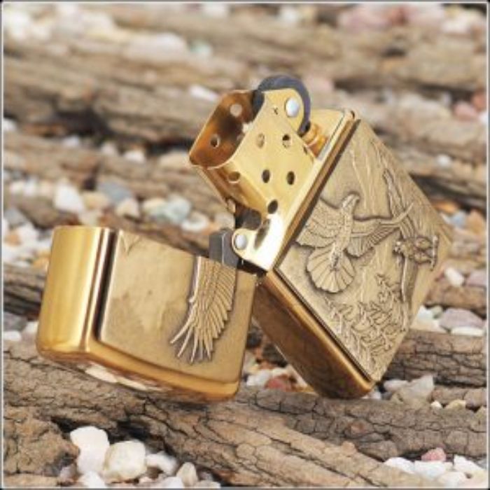 Bật Lửa Zippo Lighter Where Eagles Dare Emblem Brushed Brass Chính Hãng Usa