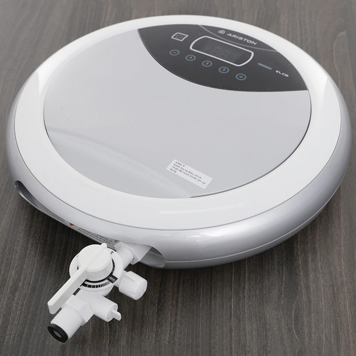 Máy nước nóng Ariston RT45E-VN
