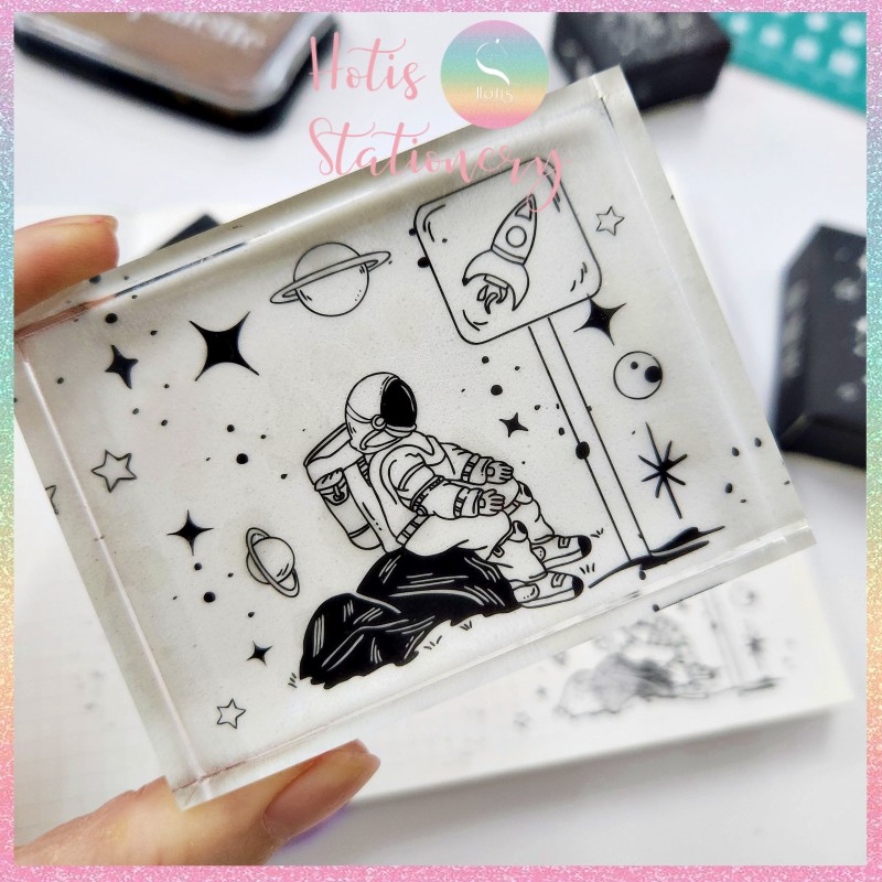 Dấu acrylic trong suốt phi hành gia Star Night làm bullet journal cực xinh