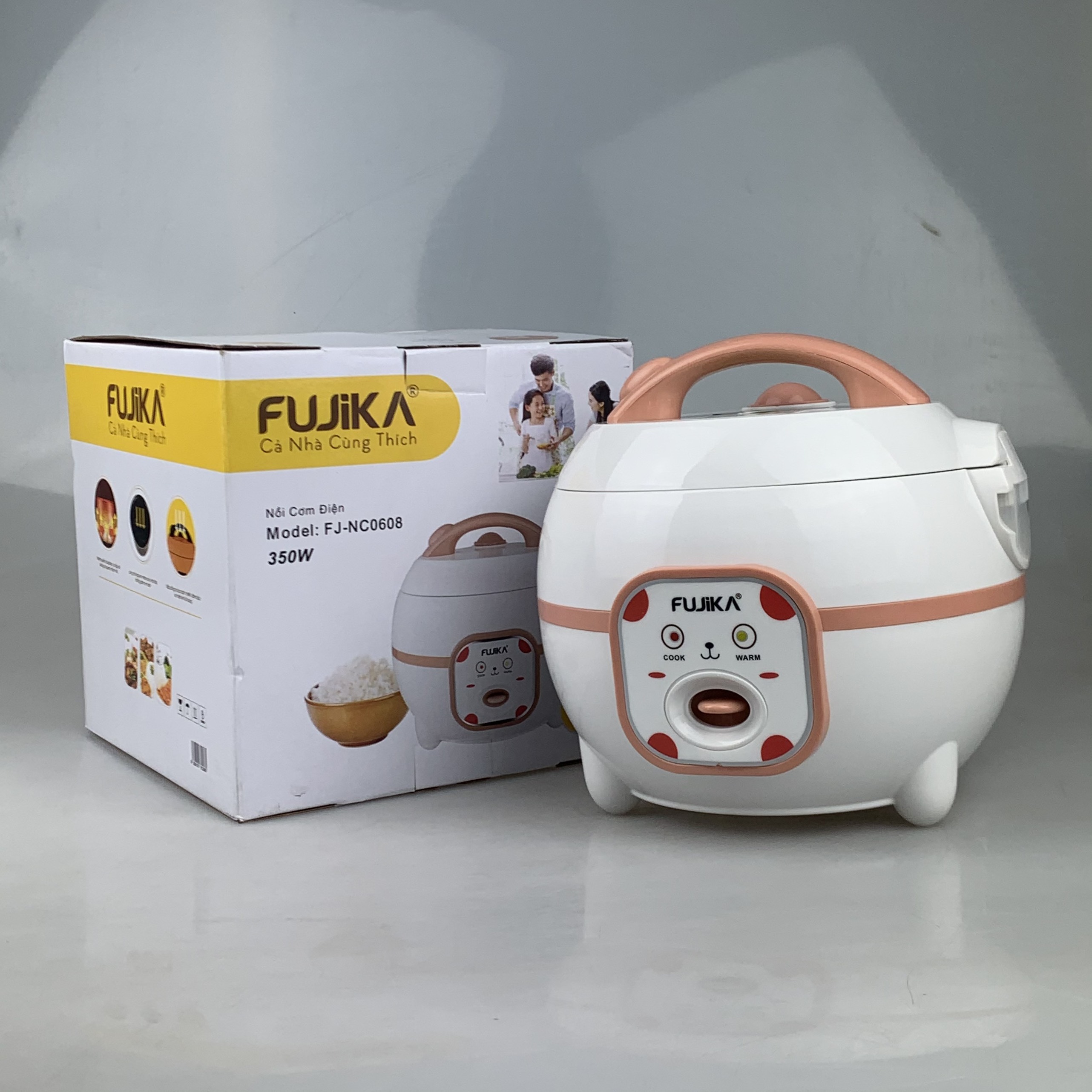 Nồi Cơm Điện 0.8L Fujika FJ-NC0608 Nắp Gài Chống Dính Tiết Kiệm Điện Cho 2-3 Người Ăn (Giao Màu Ngẫu Nhiên)-Hàng Chính Hãng