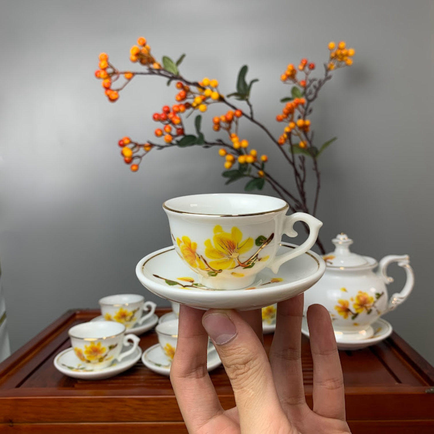 Bộ ấm chén uống trà cao cấp , bộ ấm trà Bát Tràng - mai vàng phú quý