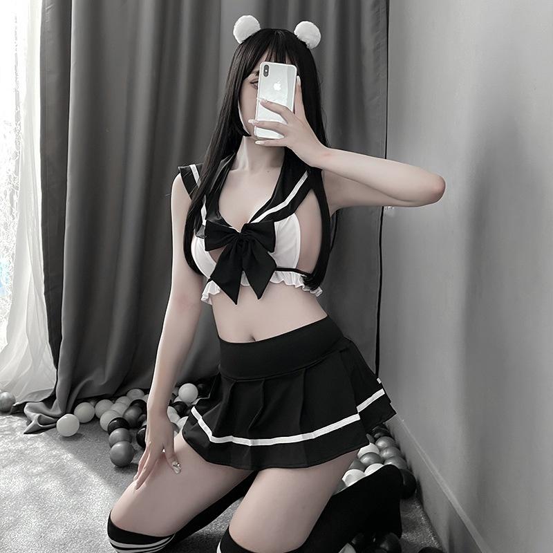 Cosplay nữ sinh Nhật Bản khoét ngực sexy quyến rũ váy xếp ly học sinh hở lưng đen xám đáng yêu BIKI HOUSE N770 - Hỏa Tốc