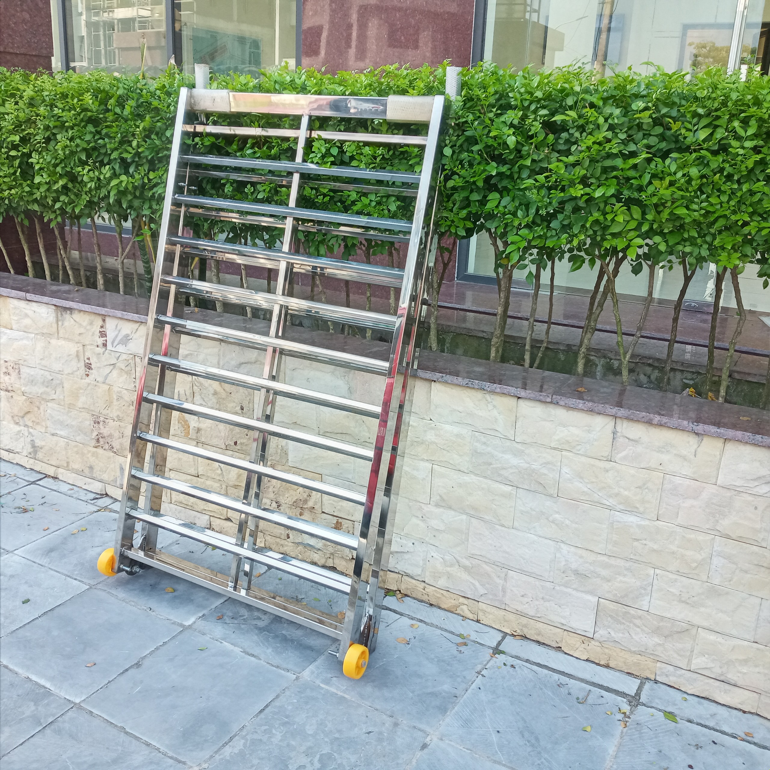 Thang đi xe máy lên xe bán tải , xe tải .Kt 225 x 66 cm