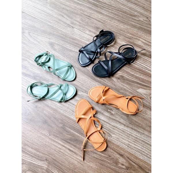 Giày sandal dây đan chéo mới Z