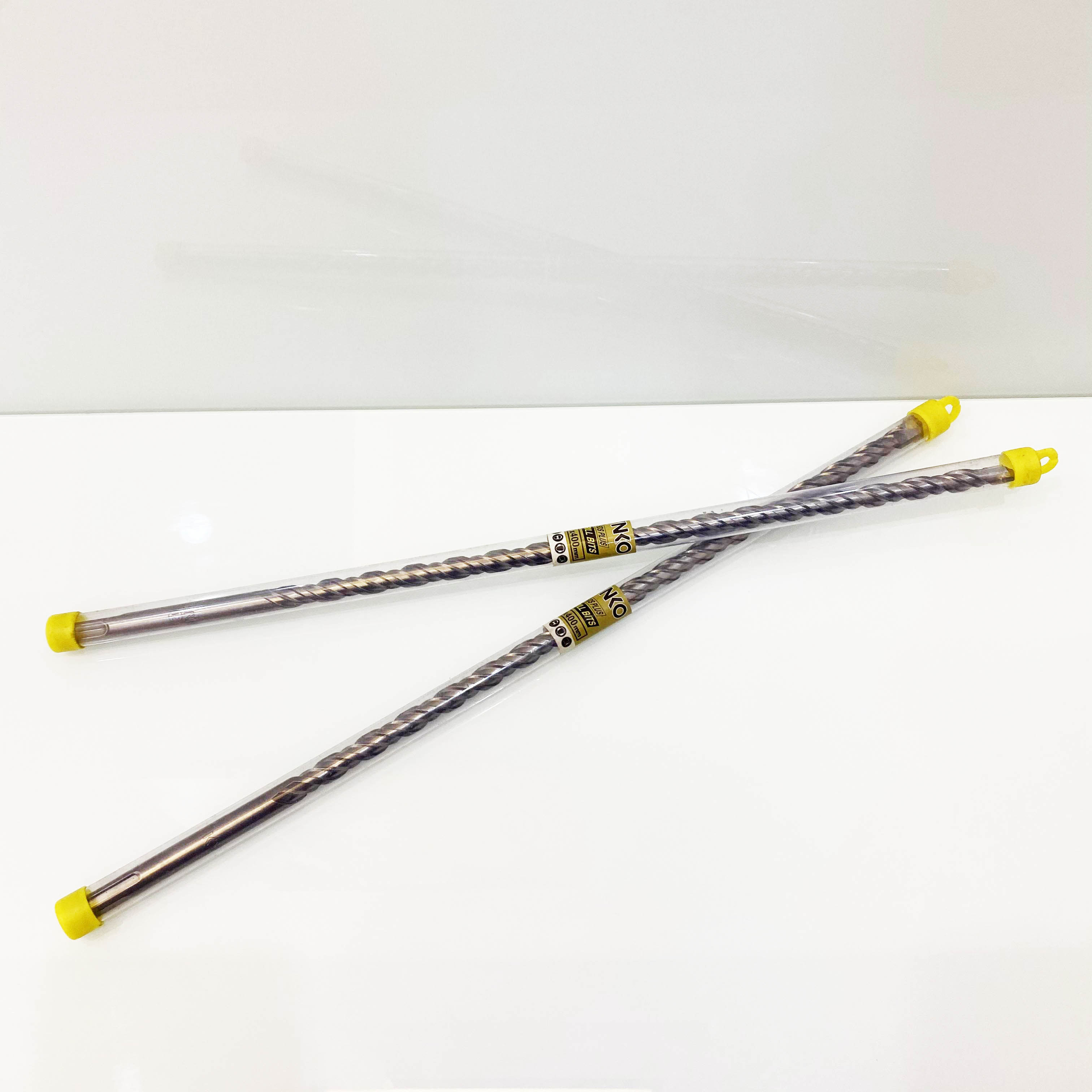 MŨI KHOAN BÊ TÔNG SDS ĐƯỜNG KÍNH PHI Ø12 DÀI 400MM XUYÊN TƯỜNG ĐẦU DẸT KYNKO MKBTXT-12410