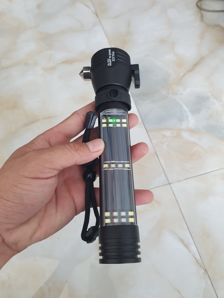 Đèn Pin Sinh Tồn SOLAR POWER LASTNIGH 10 Chức Năng Phù Hợp Nhiều Công Việc Và Lĩnh Vực Với Nhiều Chức Năng Khác Nhau