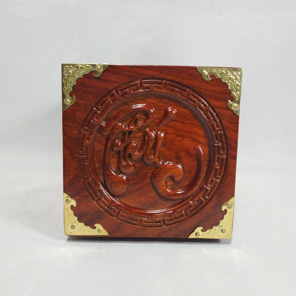 Hộp đựng trà gỗ hương cao cấp trạm khắc chữ Phúc chiện tứ diện độc đáo