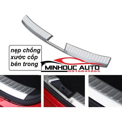 chống trầy cốp trong ngoài inox cho xe Elantra