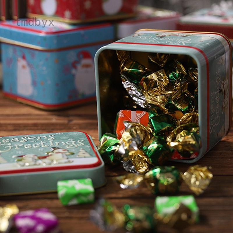 Hộp thiếc vuông đựng bánh kẹo phong cách Giáng Sinh
