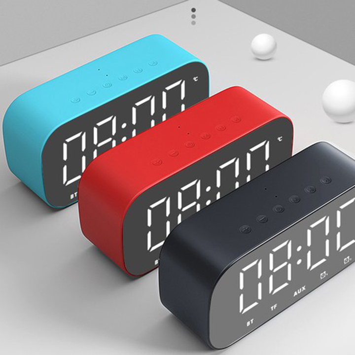 Loa bluetooth kiêm đồng hồ báo thức Win8