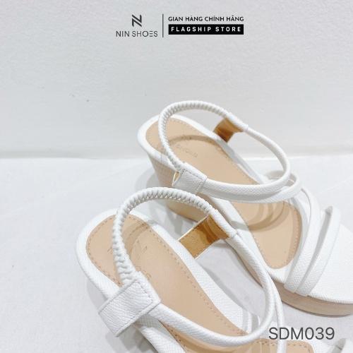 Giày sandal nữ Ninshoes - Sandal cao gót 9p đế xuồng mũi tròn quai chun dây chéo hot trend 2023