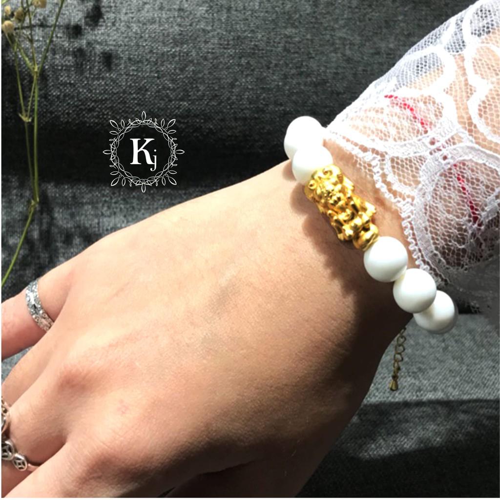 Vòng Tay Phong Thủy Đá Ốc Charm Ty Hưu Vàng