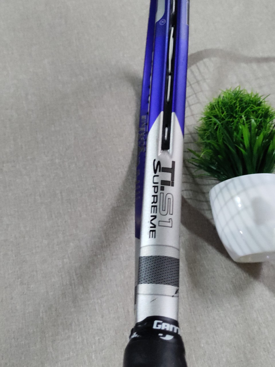 Vợt tennis HEAD Ti.S1 Titannium Supreme 310 gram - Hàng Mỹ. mới 99% tặng kèm 3 banh tennis