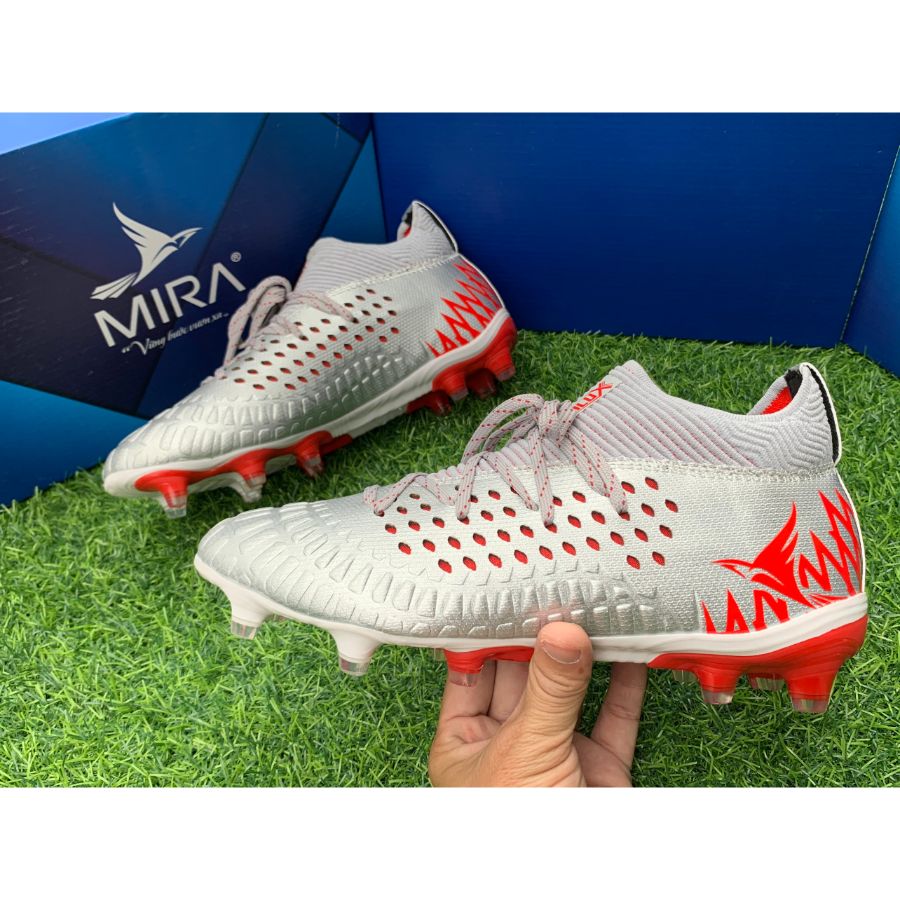 Giày Đá Bóng Mira Evospeed 19.2 FG Bạc Có Miếng Lót Giày