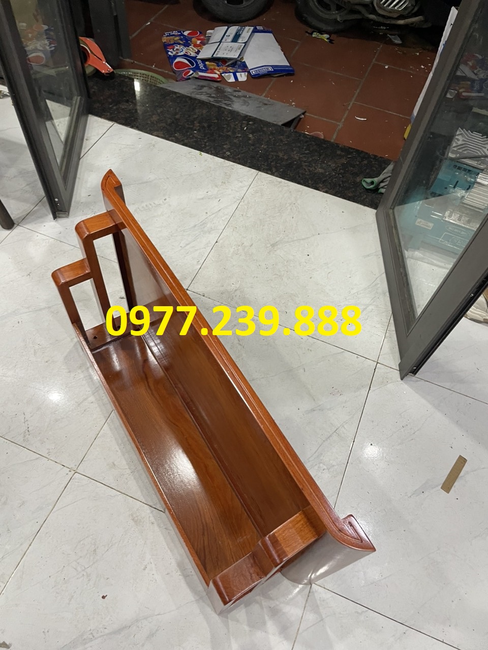 bàn thờ treo tường gỗ hương 127cm