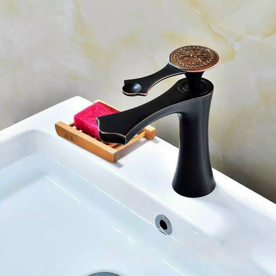 VÒI LAVABO ĐEN 30CM NÓNG LẠNH