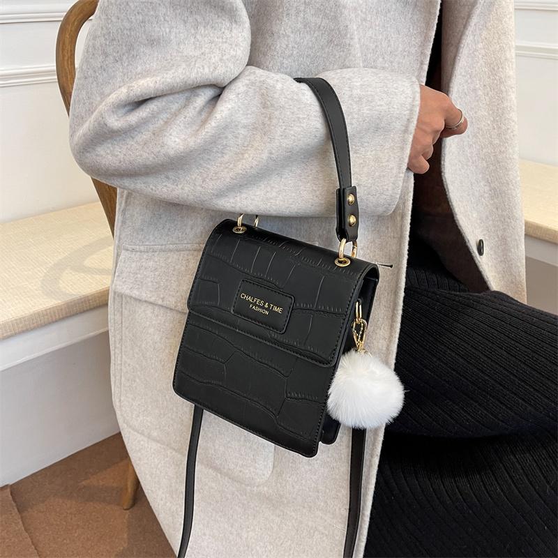 Túi xách đeo chéo nữ dáng hộp sành điệu, Túi cầm tay vuông ulzzang phong cách hàn quốc đi làm đi chơi TD12