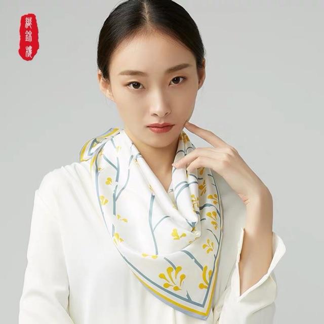Khăn turban lụa vuông cao cấp choàng cổ size 70x70cm thanh lịch đa năng dùng làm áo yếm in hoa